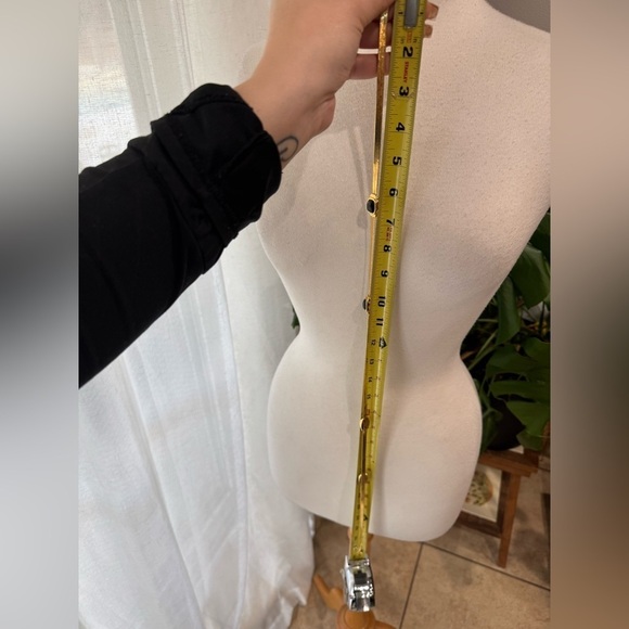 Vintage Gold Necklace w/ Black Oval Stones | 34” Long - Picture 4 of 4